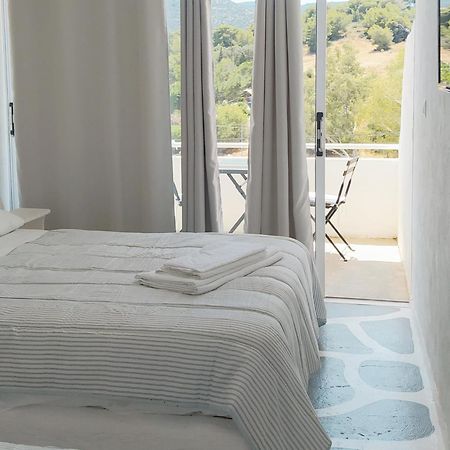 By The Sea Rooms, Avlaki Pórto Ráfti Екстериор снимка